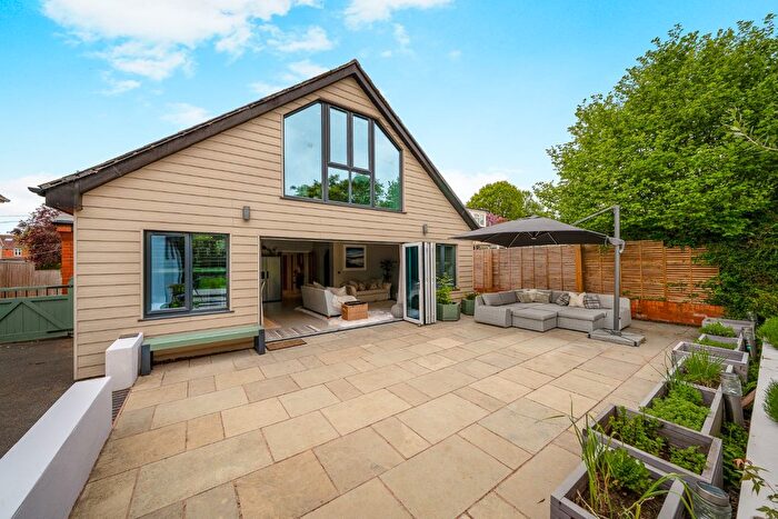 4 Bedroom Detached House For Sale In Kingston Road, Taunton, TA2
