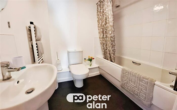 1 Bedroom Flat To Rent In Phoebe Road, Pentrechwyth, Swansea, SA1