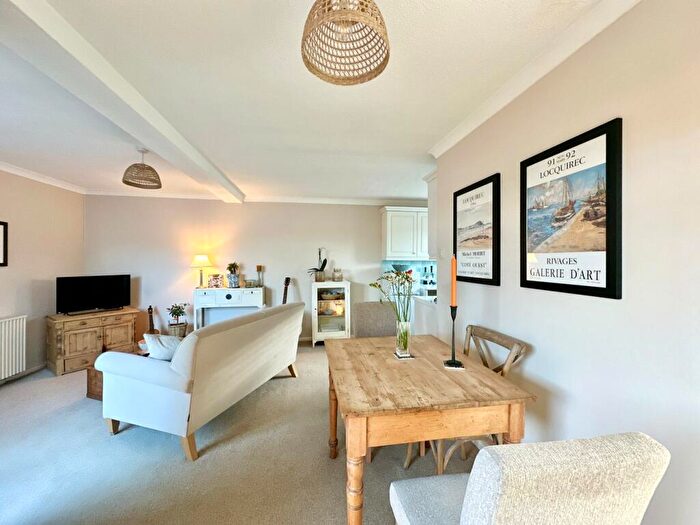 2 Bedroom Bungalow For Sale In Queens Court, Ledbury, HR8