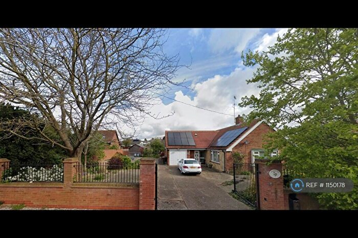 3 Bedroom Bungalow To Rent In Post Office Road, Chelmsford, CM1