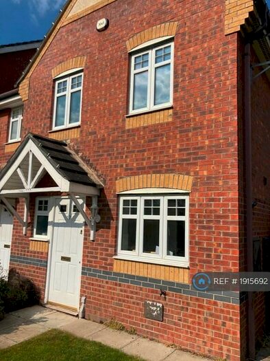3 Bedroom Semi-Detached House To Rent In Redwood Drive, Crewe, CW1
