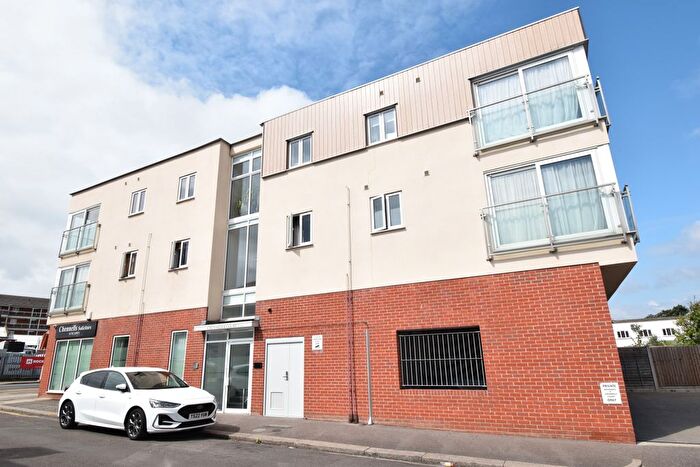 2 Bedroom Flat To Rent In Electric Avenue, Westcliff-On-Sea, SS0