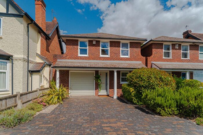 3 Bedroom Detached House For Sale In Kingscote Road, Edgbaston, B15
