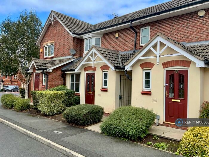 2 Bedroom Terraced House To Rent In Hazelwood Road, Manchester, M22