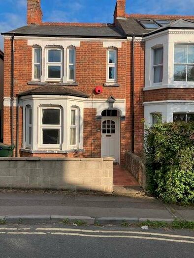4 Bedroom Flat To Rent In Southfield Road, , Oxford, OX4