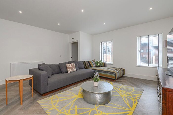 4 Bedroom Terraced House For Sale In Lower Brunswick Street, Leeds, LS2