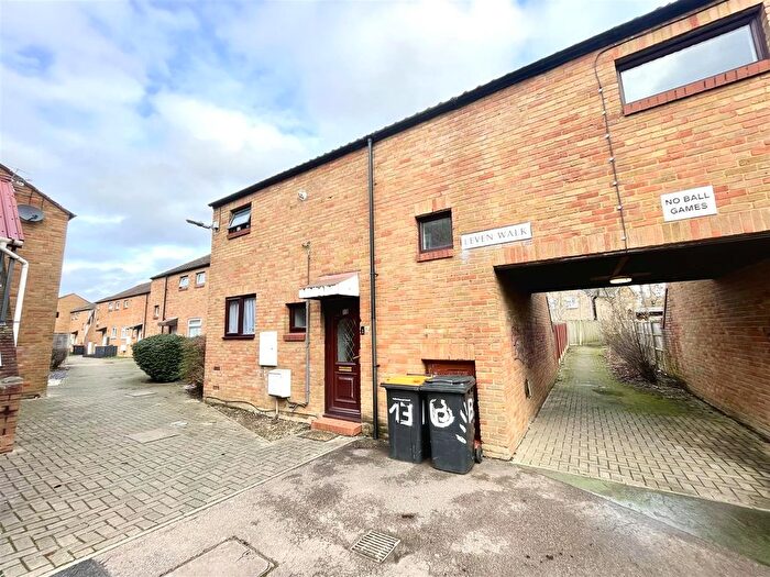 4 Bedroom Property To Rent In Leven Walk, Bedford, MK41