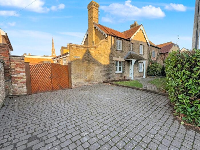 3 Bedroom Cottage To Rent In Priory Road, St Ives, Cambs, PE27