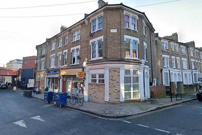1 Bedroom Flat To Rent In Denmark Road, London, SE5