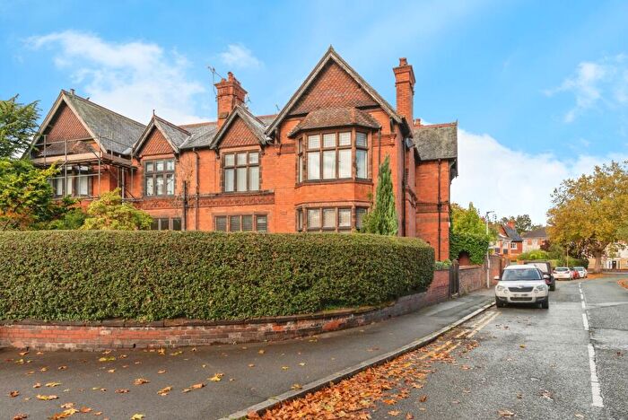 5 Bedroom Semi-Detached House For Sale In Liverpool Road, Chester, Cheshire, CH2