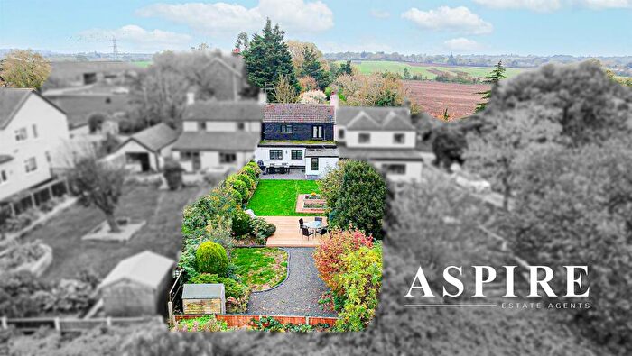 2 Bedroom Terraced House For Sale In North Benfleet Hall Road, North Benfleet, Wickford, SS12