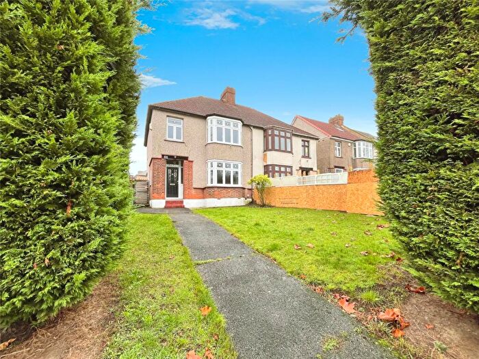 3 Bedroom Semi Detached House For Sale In Baring Road, London, SE12