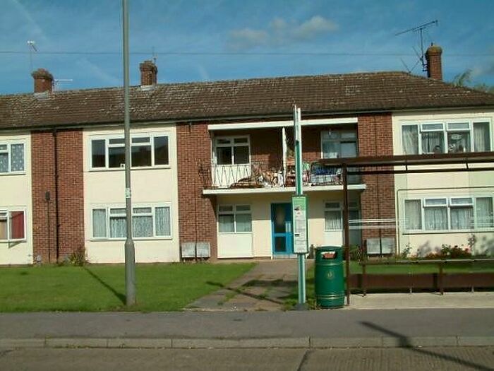 1 Bedroom Apartment To Rent In Bedroom Property In Park Barn, GU2