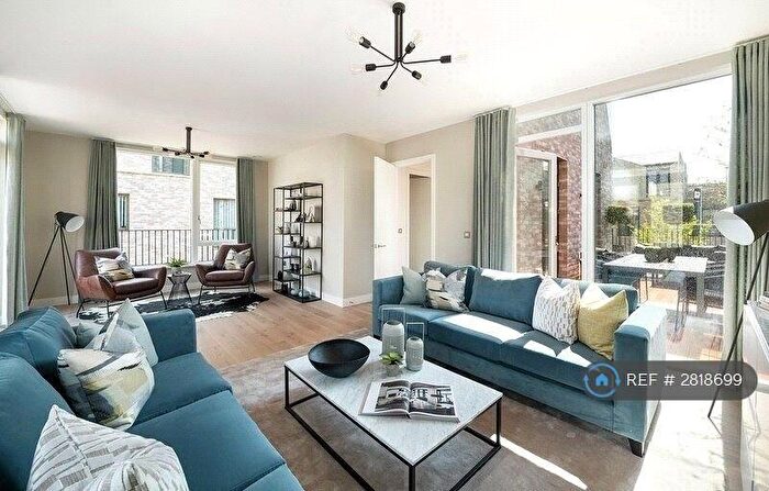 4 Bedroom Detached House To Rent In Milne Avenue, Cambridge, CB3