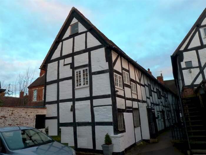 2 Bedroom Maisonette To Rent In Shakespeare Chambers, High Street, Alcester, B49