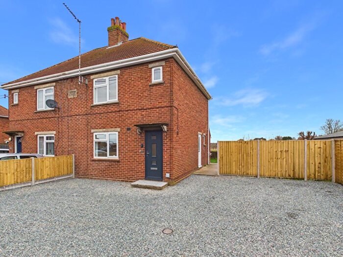 3 Bedroom Semi Detached House For Sale In Hootens Row, Barroway Drove, Downham Market, PE38
