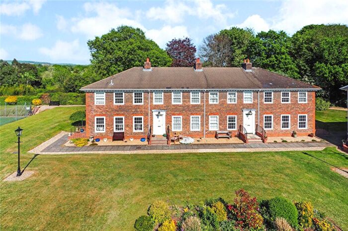 3 Bedroom Terraced House For Sale In Marchwood Gate, Marchwood, Chichester, West Sussex, PO19