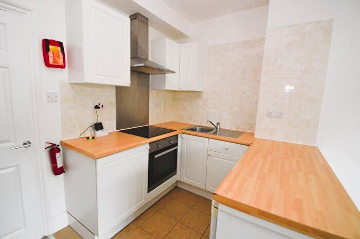 1 Bedroom Flat To Rent In Brook Lane, London, SE3