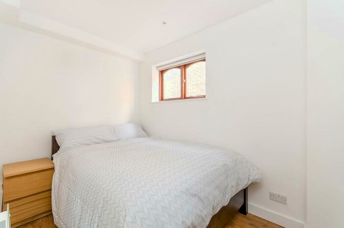 1 Bedroom Flat To Rent In Birchanger Road, South Norwood, London, SE25