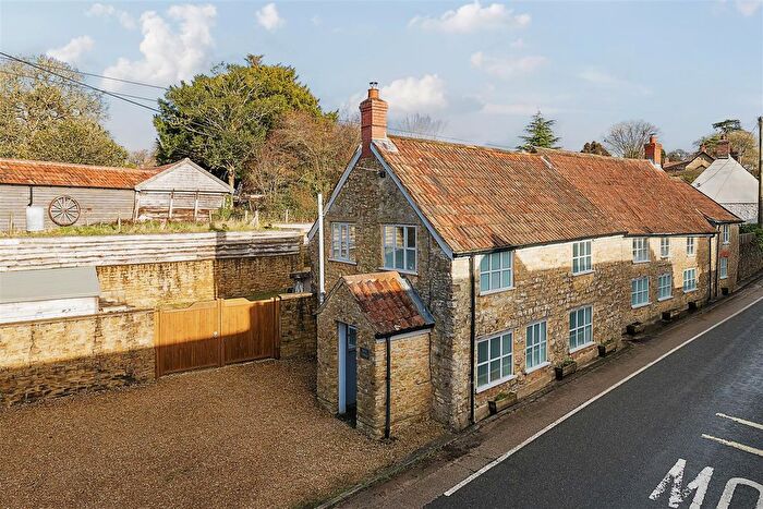 4 Bedroom Detached House For Sale In South Perrott, Beaminster, Dorset, DT8