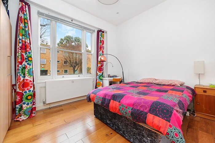 1 Bedroom Semi-Detached House To Rent In Burghley Road, Kentish Town, NW5