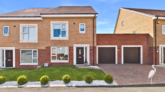 4 Bedroom Semi-Detached House For Sale In Blucher Place, Chester Gate, Sunderland, SR4