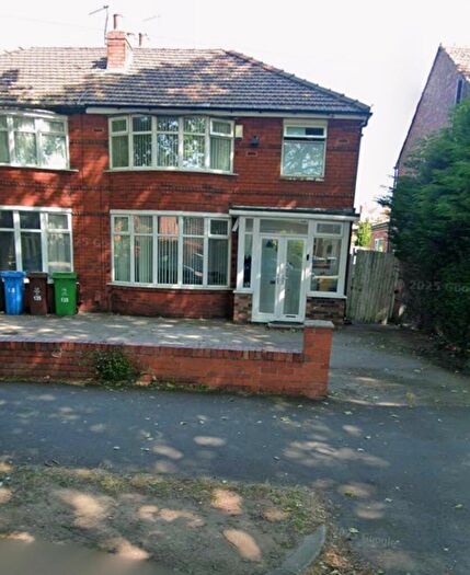 3 Bedroom Semi-Detached House To Rent In Parsonage Road, Manchester, M20