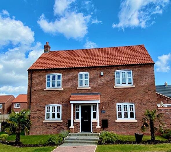 4 Bedroom Detached House For Sale In Crane Road, Kingswood, Hull, HU7