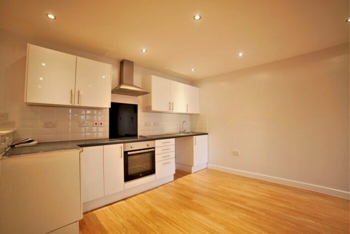 2 Bedroom Block Of Flats To Rent In Ashley Down Road, Bristol BS7