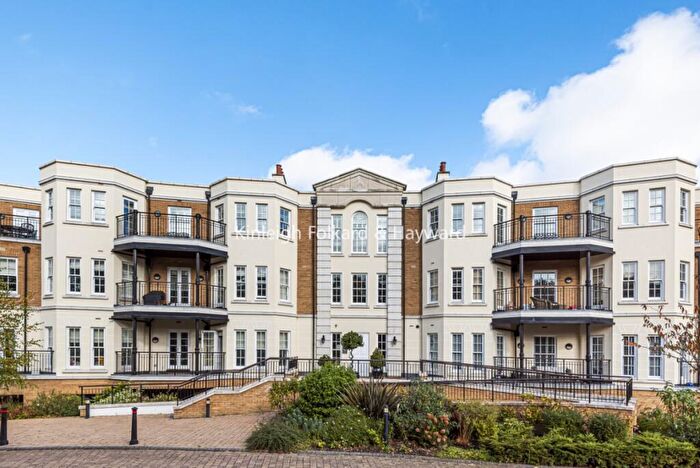 2 Bedroom Flat To Rent In Holwood Estate Westerham Road, Keston, Kent, BR2