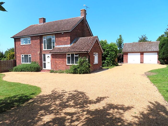 4 Bedroom Detached House To Rent In Framsden Road, Stowmarket, IP14