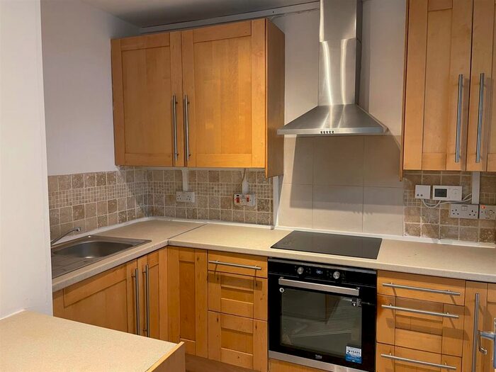 Studio To Rent In Fellows Road, London, NW3