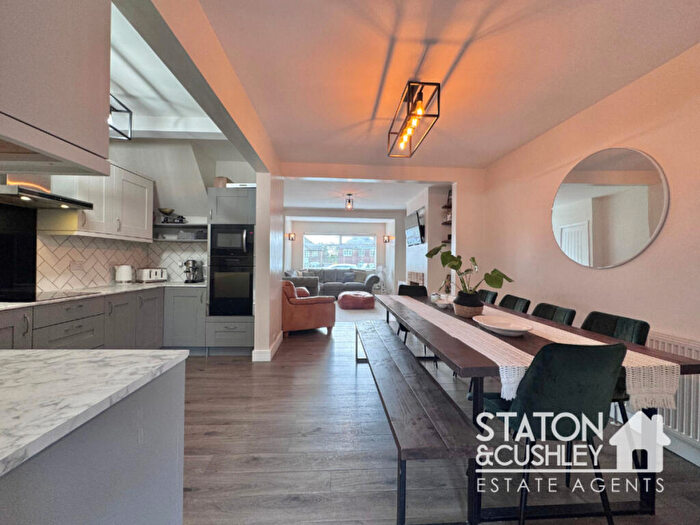 3 Bedroom Semi-Detached House For Sale In Southwell Road East, Rainworth, NG21