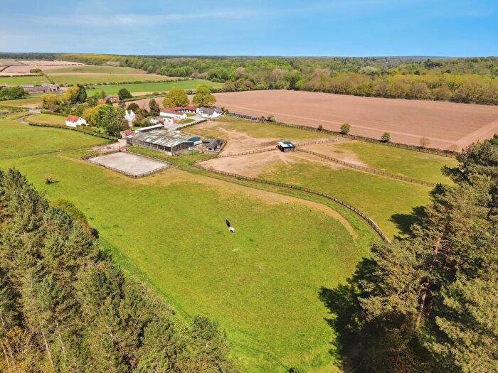 5 Bedroom Property For Sale In Pinewood Stables, Carburton, Worksop, S80