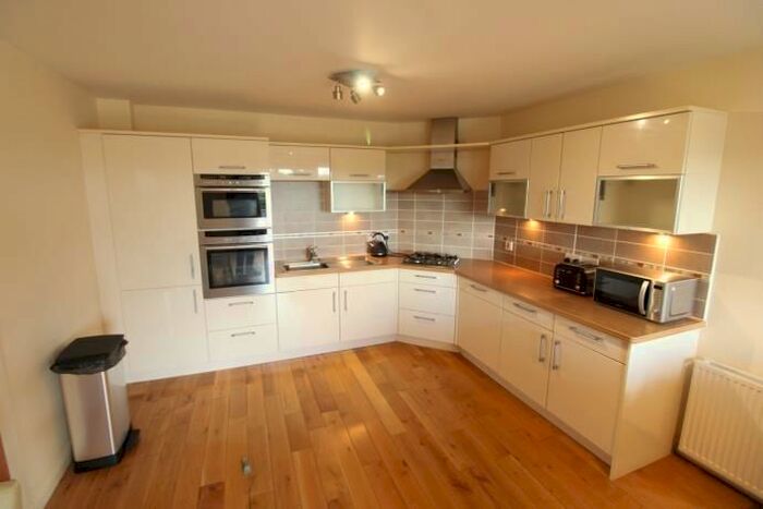 1 Bedroom Flat To Rent In Rubislaw Square, Aberdeen AB15