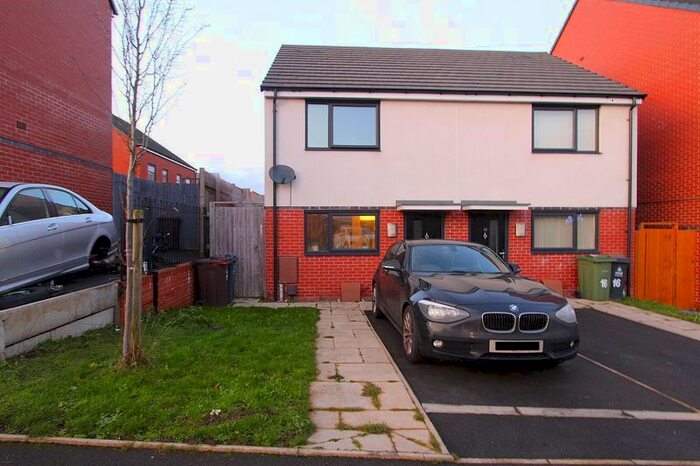 2 Bedroom Semi-Detached House To Rent In Dipper Way, Walsall, WS3