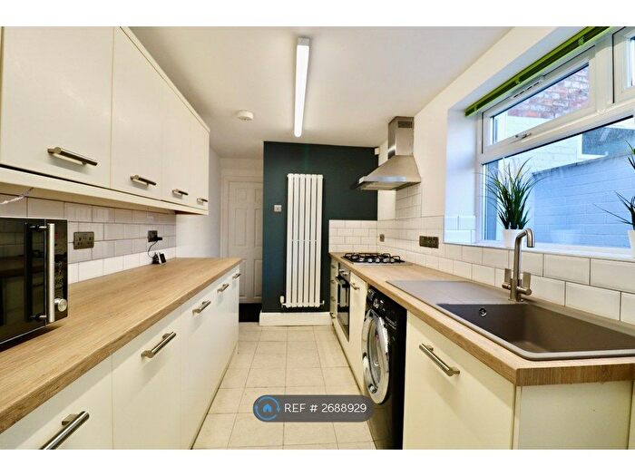 4 Bedroom Terraced House To Rent In Oxford Street, Middlesbrough, TS1