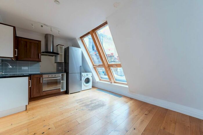 1 Bedroom Flat To Rent In Fellmonger's Yard, Croydon, CR0