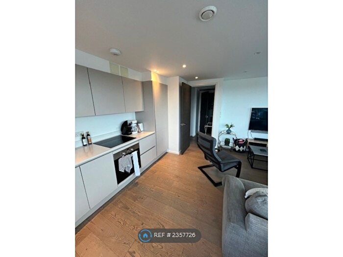 1 Bedroom Flat To Rent In Canterbury House, London, NW6