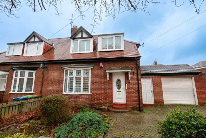 3 Bedroom Semi Detached House For Sale In East Grange, Fulwell, Sunderland, SR5