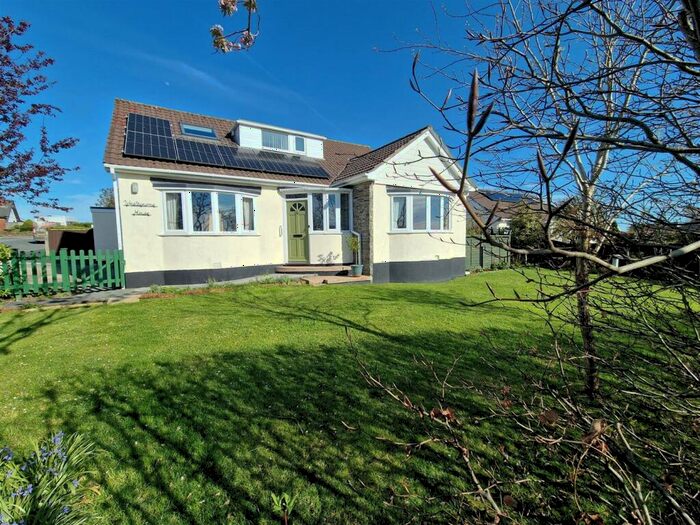 4 Bedroom Detached House For Sale In St. Giles-On-The-Heath, Launceston, PL15