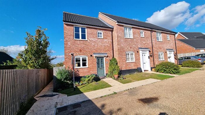 2 Bedroom End Of Terrace House To Rent In Saxmundham, IP17