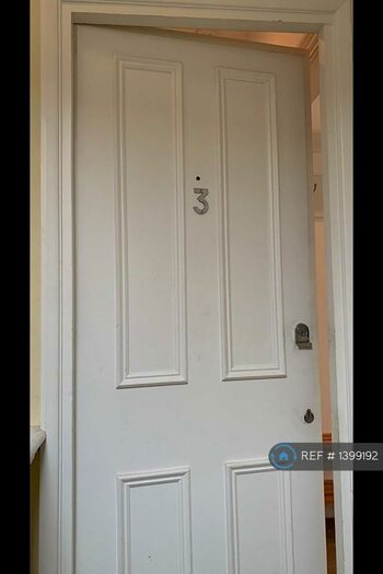 1 Bedroom Flat To Rent In York Road, Guildford, GU1