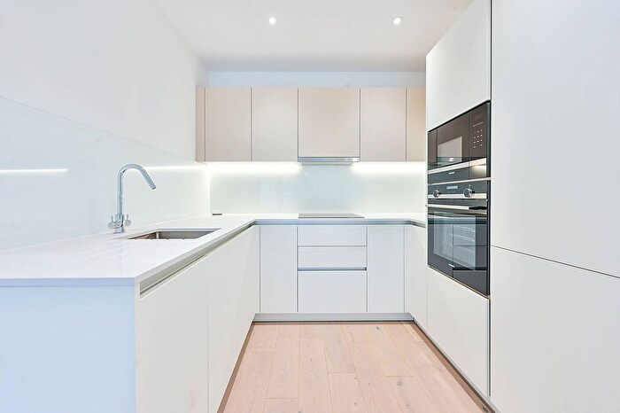 1 Bedroom Flat To Rent In Tewkesbury Road, Ealing, London, W13