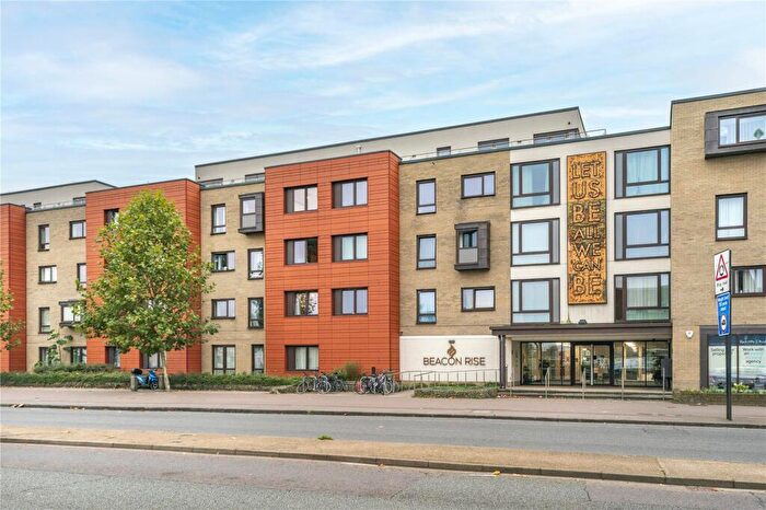 3 Bedroom Apartment To Rent In Beacon Rise, Newmarket Road, Cambridge, Cambridgeshire, CB5
