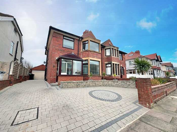 3 Bedroom Semi-Detached House For Sale In Madison Avenue, Bispham, FY2