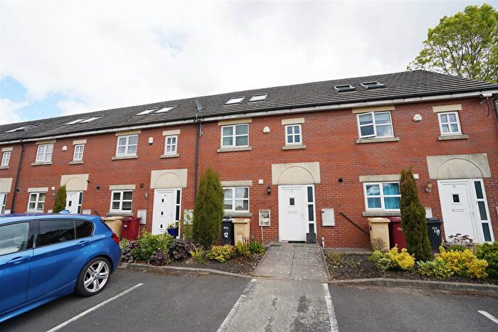 4 Bedroom Terraced House For Sale In Richmond Street, Horwich, Bolton, BL6