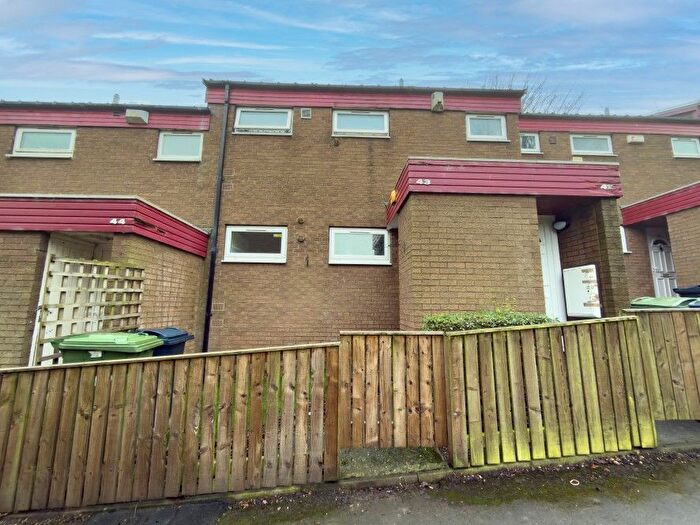 1 Bedroom Flat For Sale In Stainton Drive, Gateshead, NE10