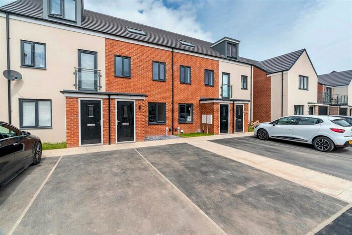3 Bedroom Terraced House To Rent In Speckledwood Way, Great Park, Newcastle Upon Tyne, NE13