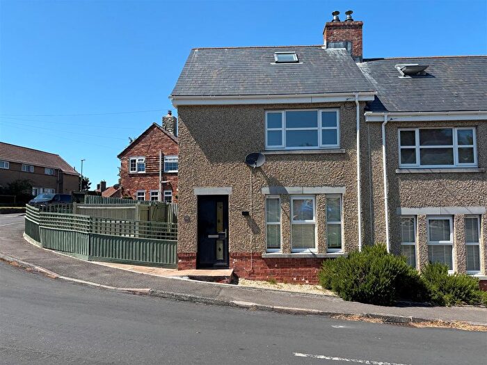 3 Bedroom Semi-detached House For Sale In Days Road, Swanage, BH19